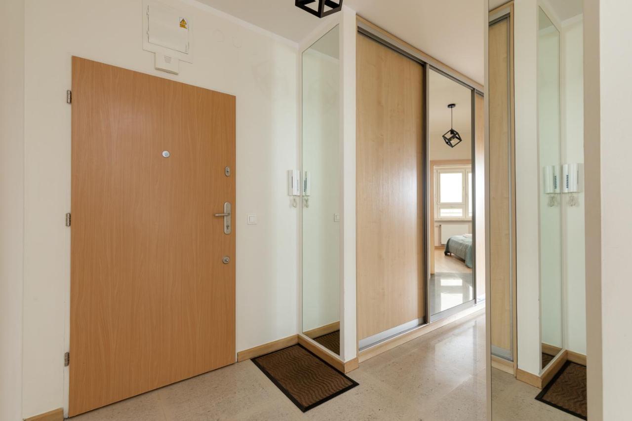 Apartment Slominskiego 5 II With Balcony By Noclegi Renters Warsaw Exterior photo